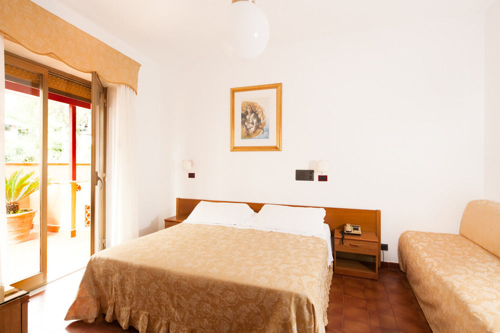Andros Apartment Taormina Esterno foto
